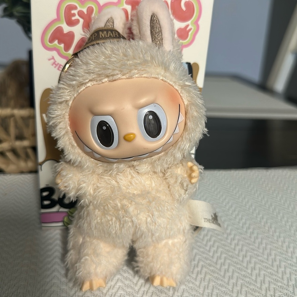 Labubu Cream